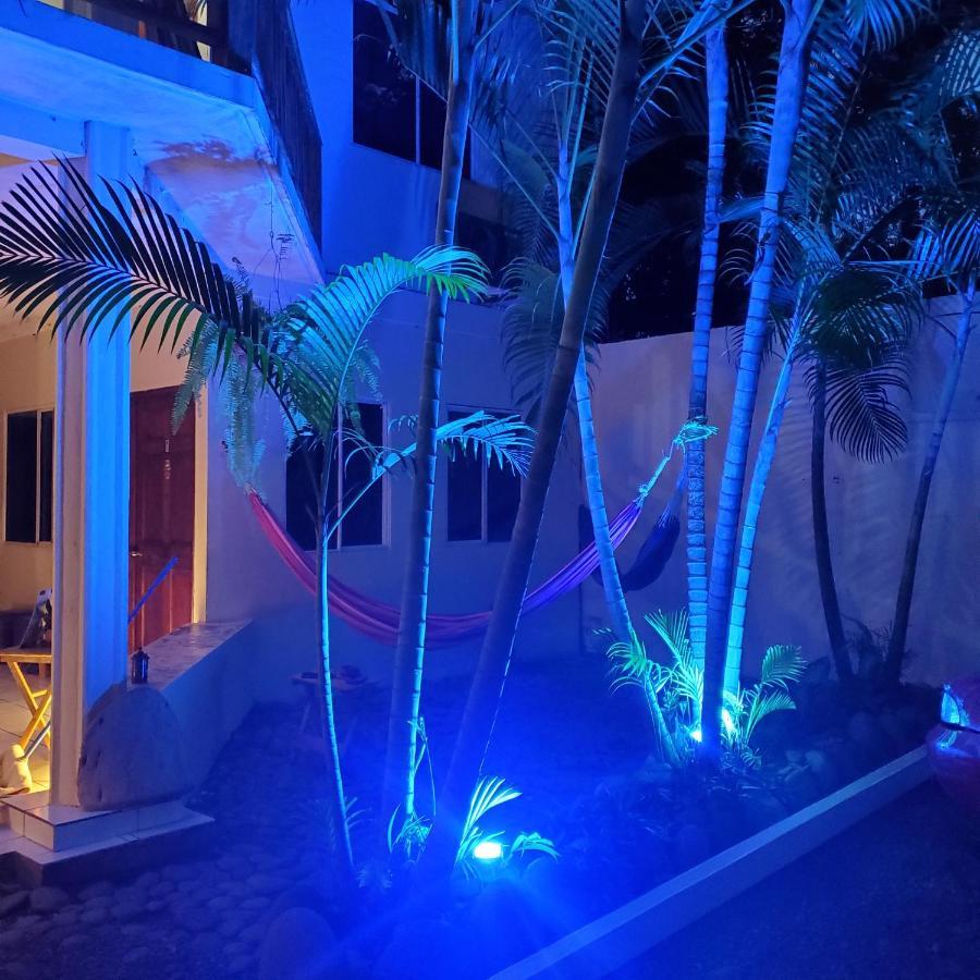 Layback Surf Hotel Tamanique Exterior foto