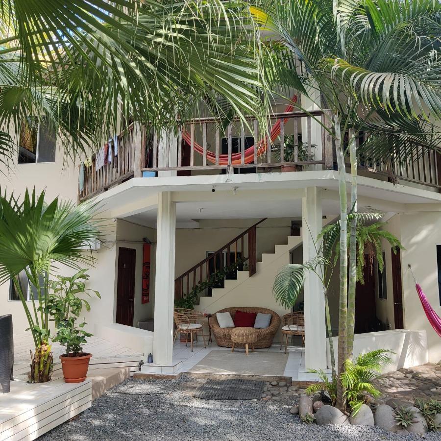 Layback Surf Hotel Tamanique Exterior foto