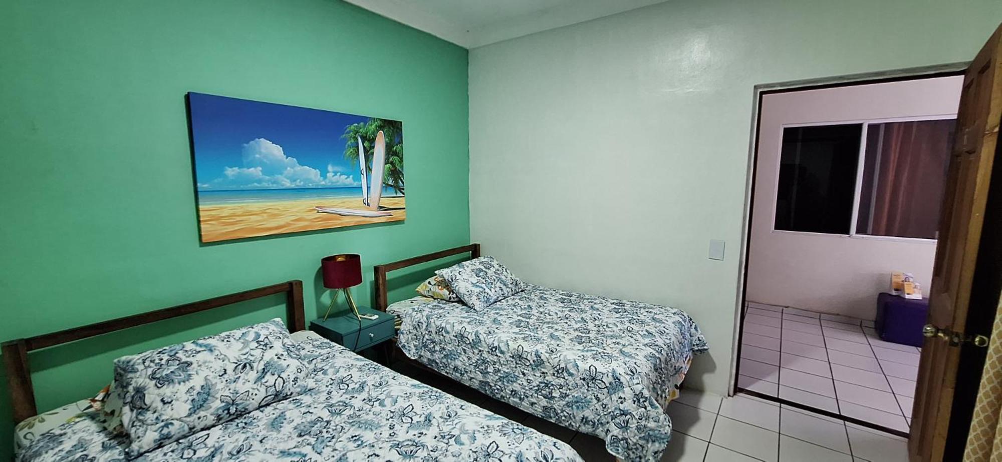 Layback Surf Hotel Tamanique Habitación foto